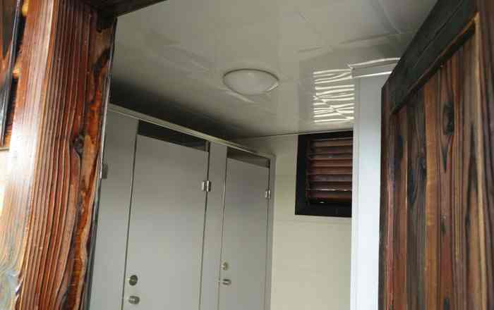 長興島郊野公園防腐木廁所